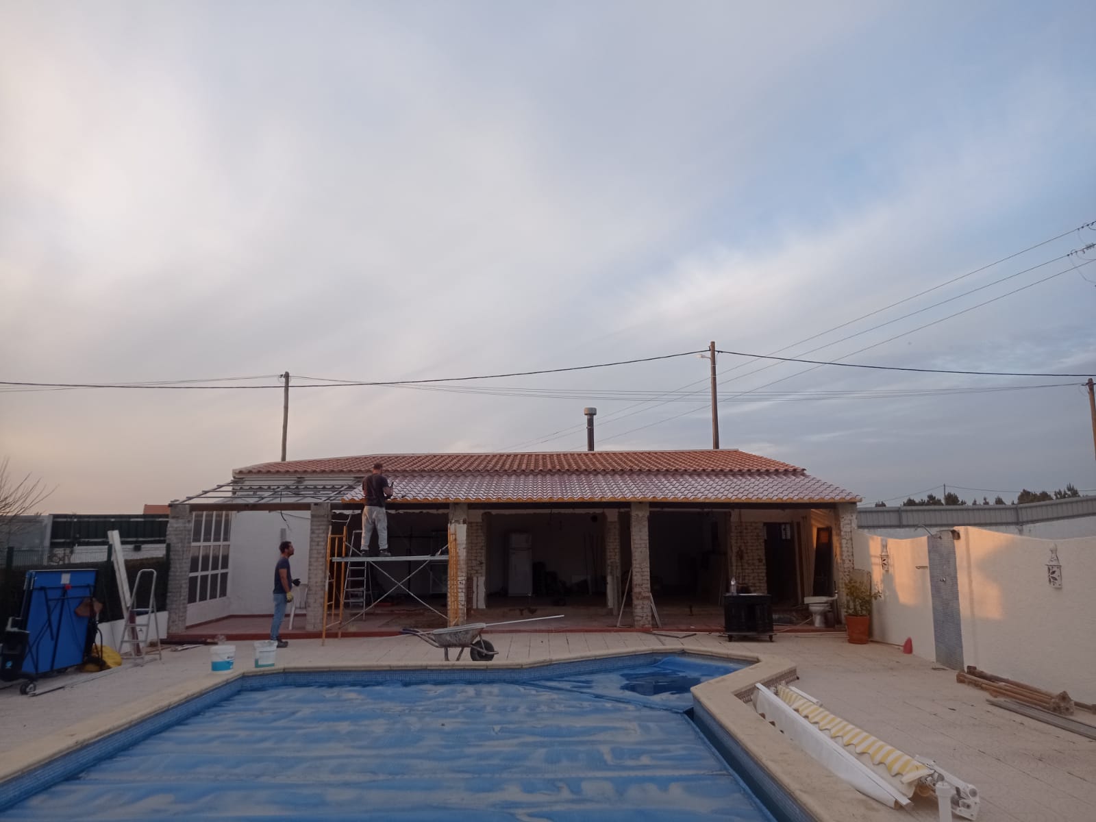 Obra Taipadas - deck, anexo e casa - Detalhes 2