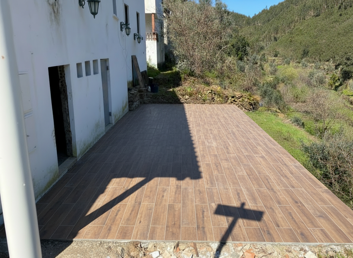 Pavimentos e Áreas Exteriores